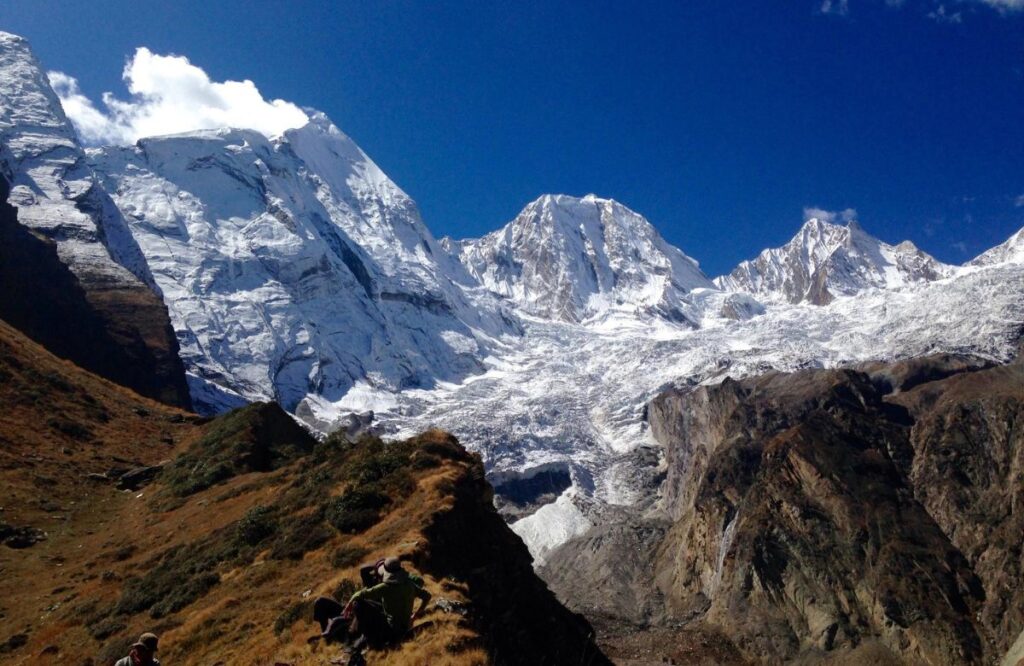 Narayan Ashram Dharchula: Significance and How to reach?